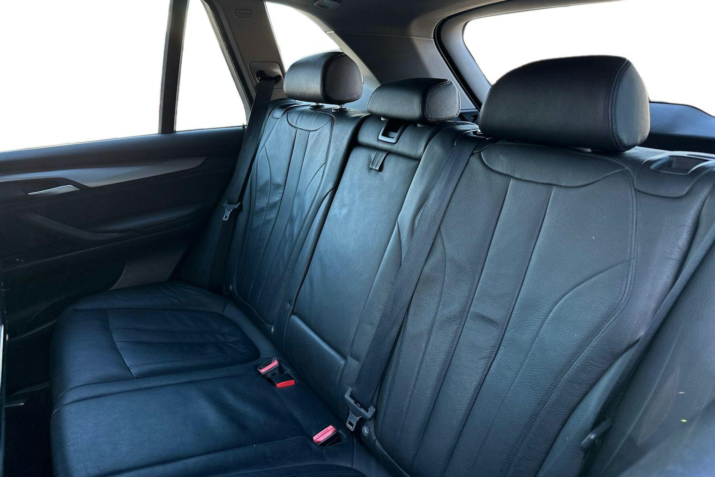 Harmaa BMW X5 2016 kuva 8.