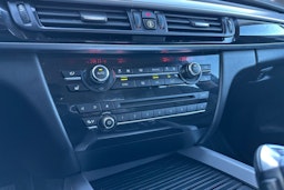 Harmaa BMW X5 2016 kuva 15.