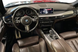 musta BMW X5 2016 kuva 9.