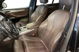 musta BMW X5 2016 kuva 10.