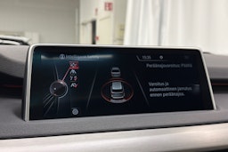 Musta BMW X5 2016 kuva 30.