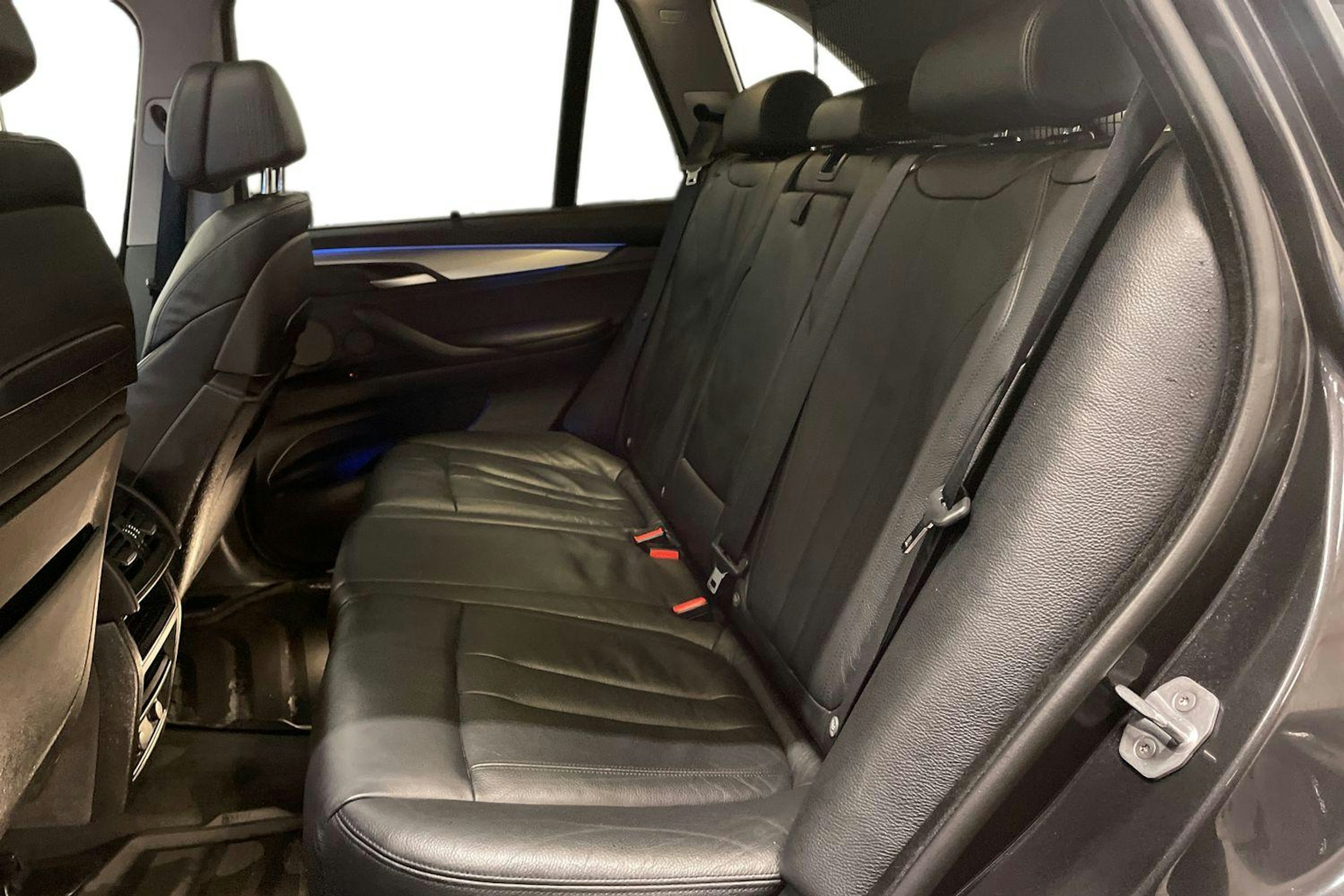 harmaa BMW X5 2016 kuva 10.