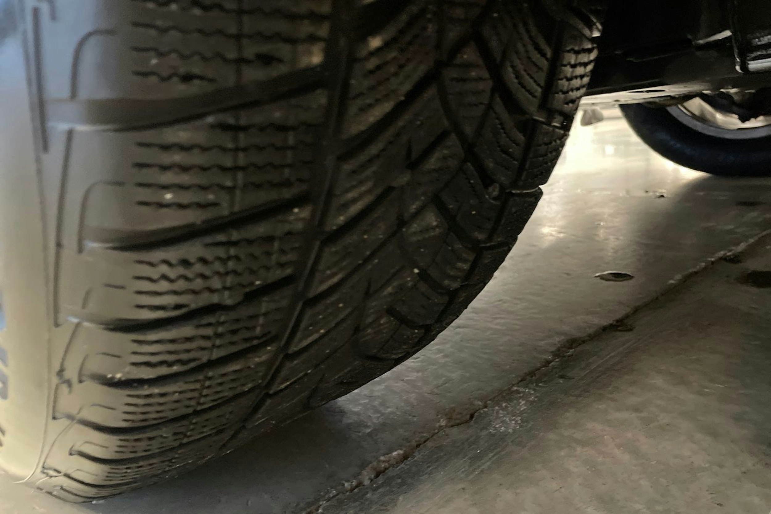 harmaa BMW X5 2016 kuva 13.