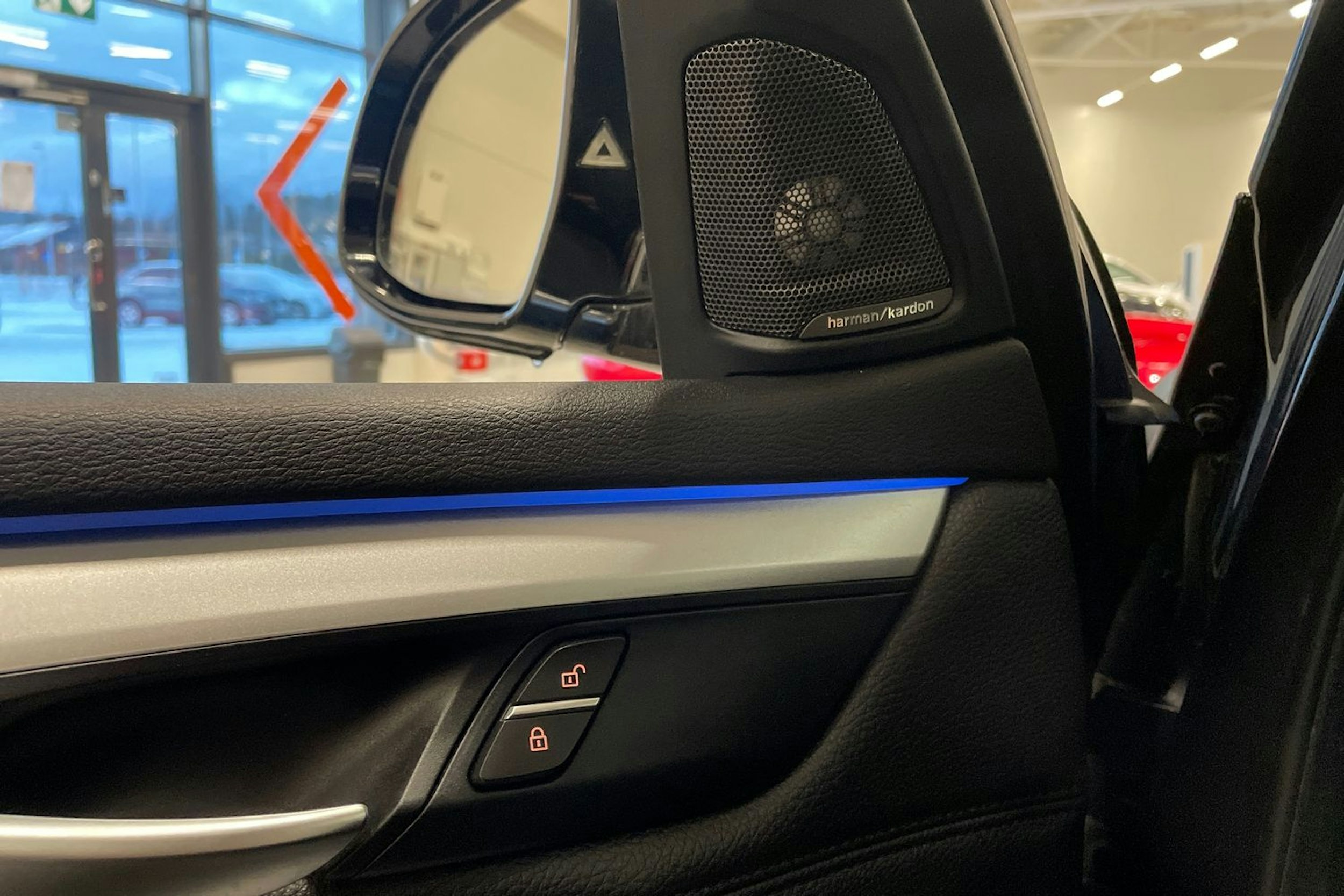 harmaa BMW X5 2016 kuva 33.