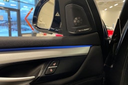 harmaa BMW X5 2016 kuva 33.