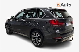 Harmaa BMW X5 2016 kuva 2.