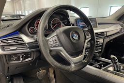 Harmaa BMW X5 2016 kuva 28.