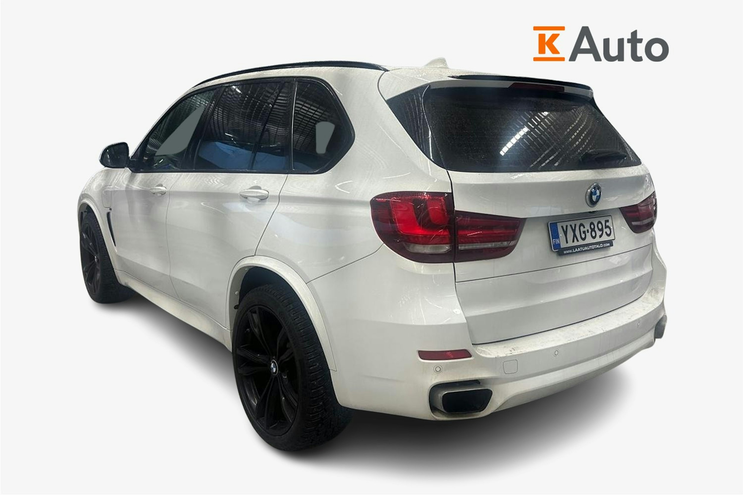 Valkoinen BMW X5 2016 kuva 2.