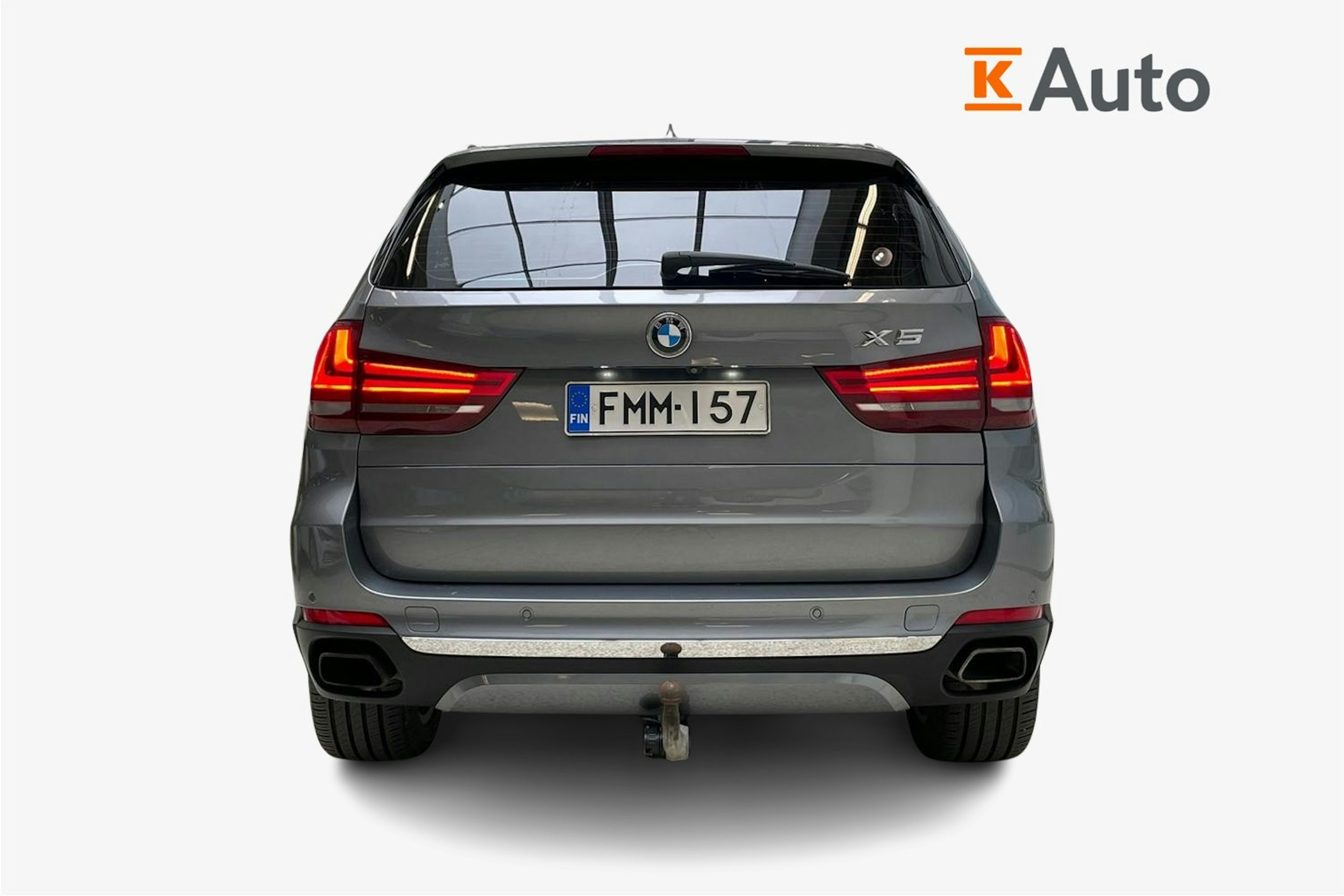 harmaa BMW X5 2017 kuva 3.