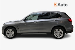 harmaa BMW X5 2017 kuva 6.