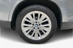 harmaa BMW X5 2017 kuva 11.