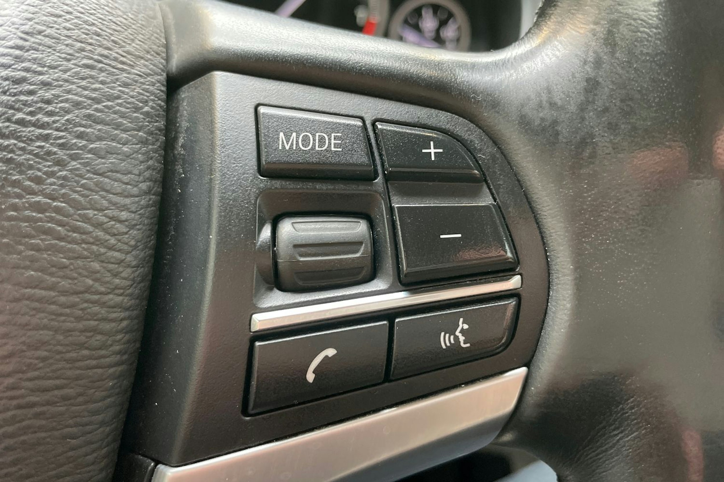 harmaa BMW X5 2017 kuva 16.