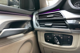 harmaa BMW X5 2017 kuva 17.