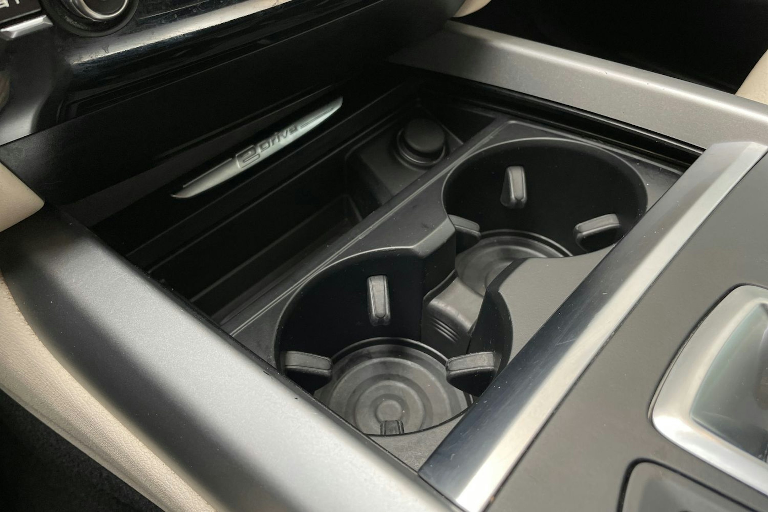 harmaa BMW X5 2017 kuva 24.