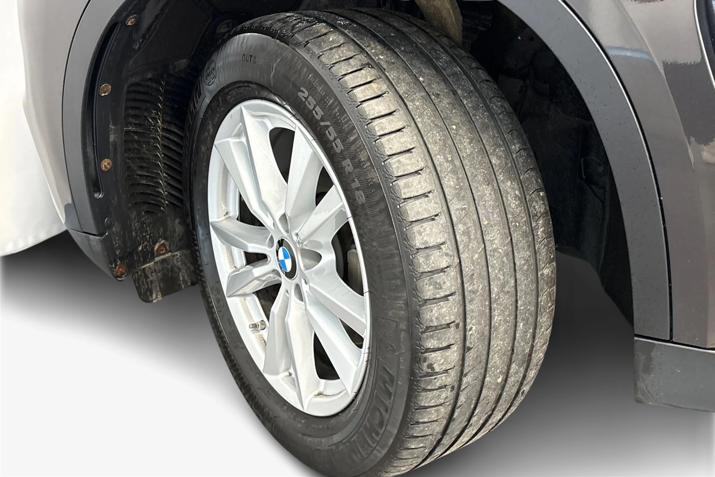 met. harmaa BMW X5 2017 kuva 12.