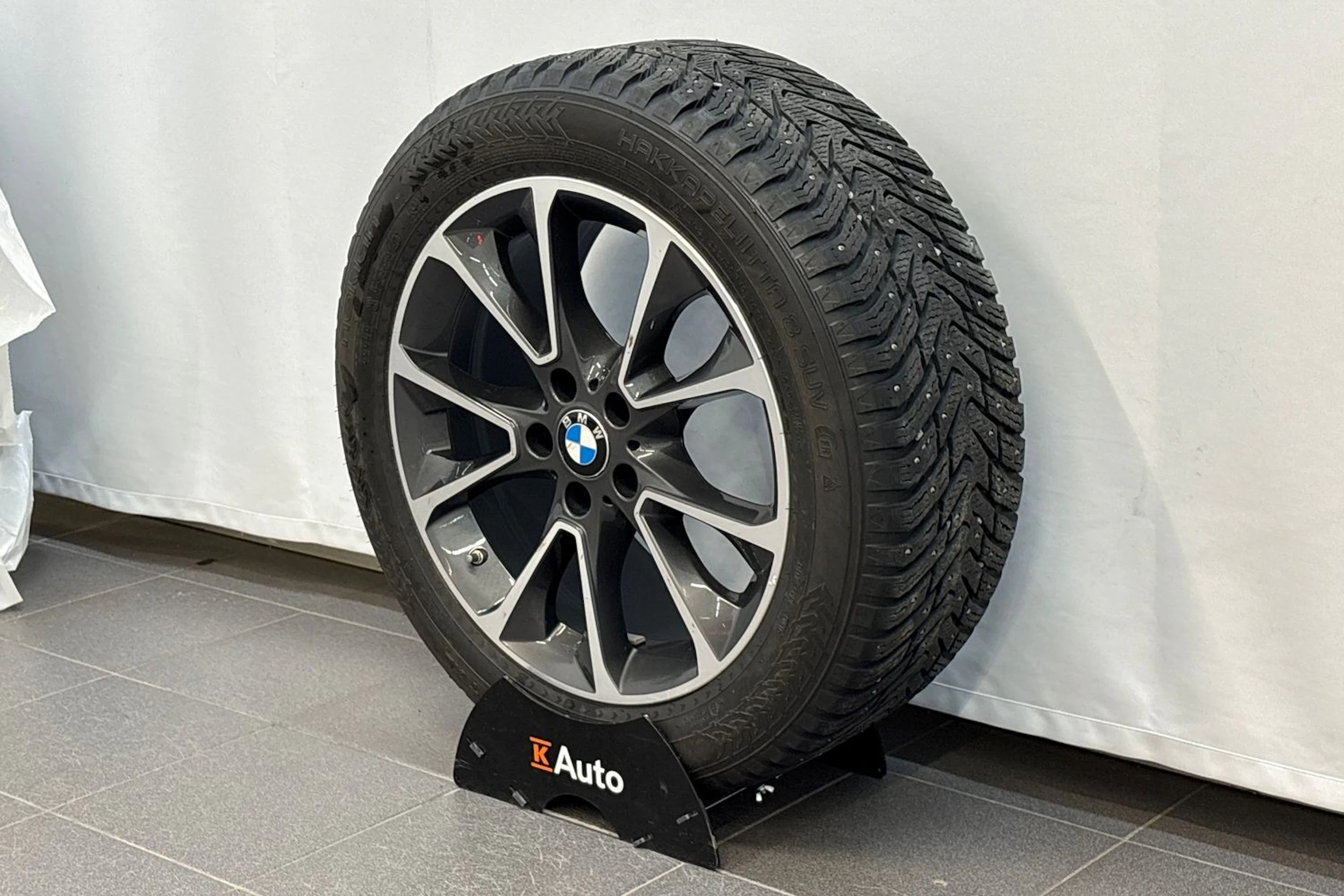 met. harmaa BMW X5 2017 kuva 13.