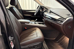 met. harmaa BMW X5 2017 kuva 16.