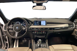 hopea BMW X5 2017 kuva 9.