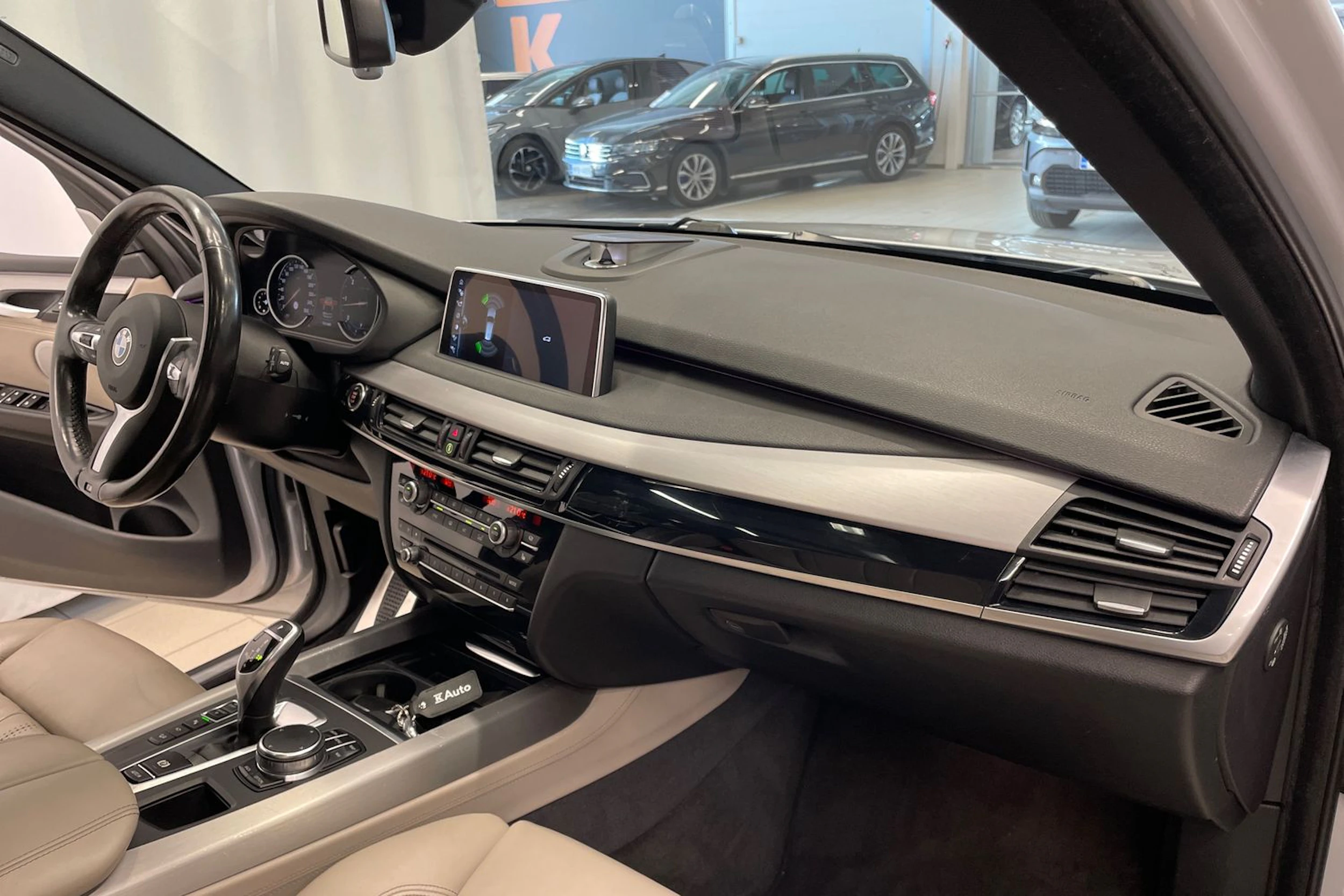hopea BMW X5 2017 kuva 31.