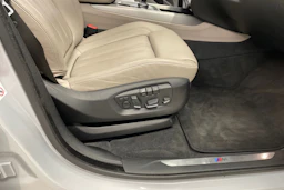 hopea BMW X5 2017 kuva 32.