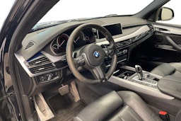 musta BMW X5 2017 kuva 7.