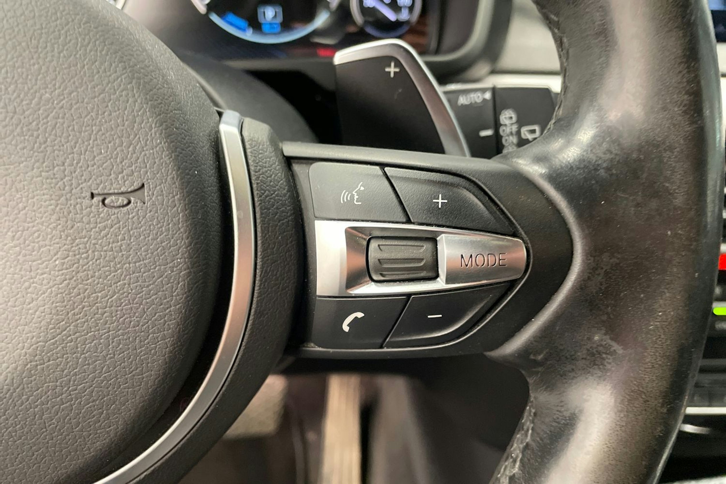 musta BMW X5 2017 kuva 15.