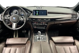 valkoinen BMW X5 2017 kuva 9.