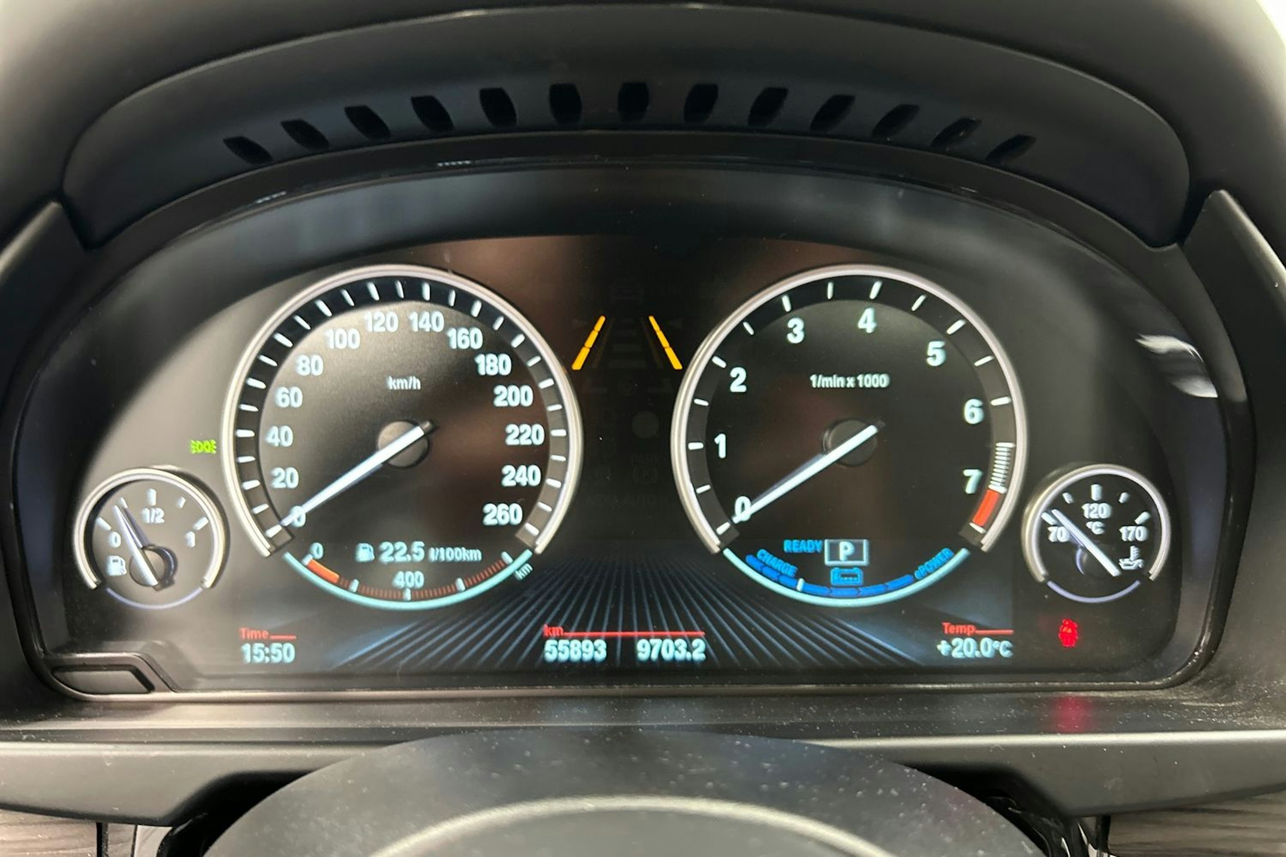 valkoinen BMW X5 2017 kuva 21.