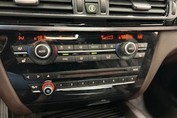 valkoinen BMW X5 2017 kuva 27.