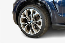 met. sininen BMW X5 2017 kuva 9.
