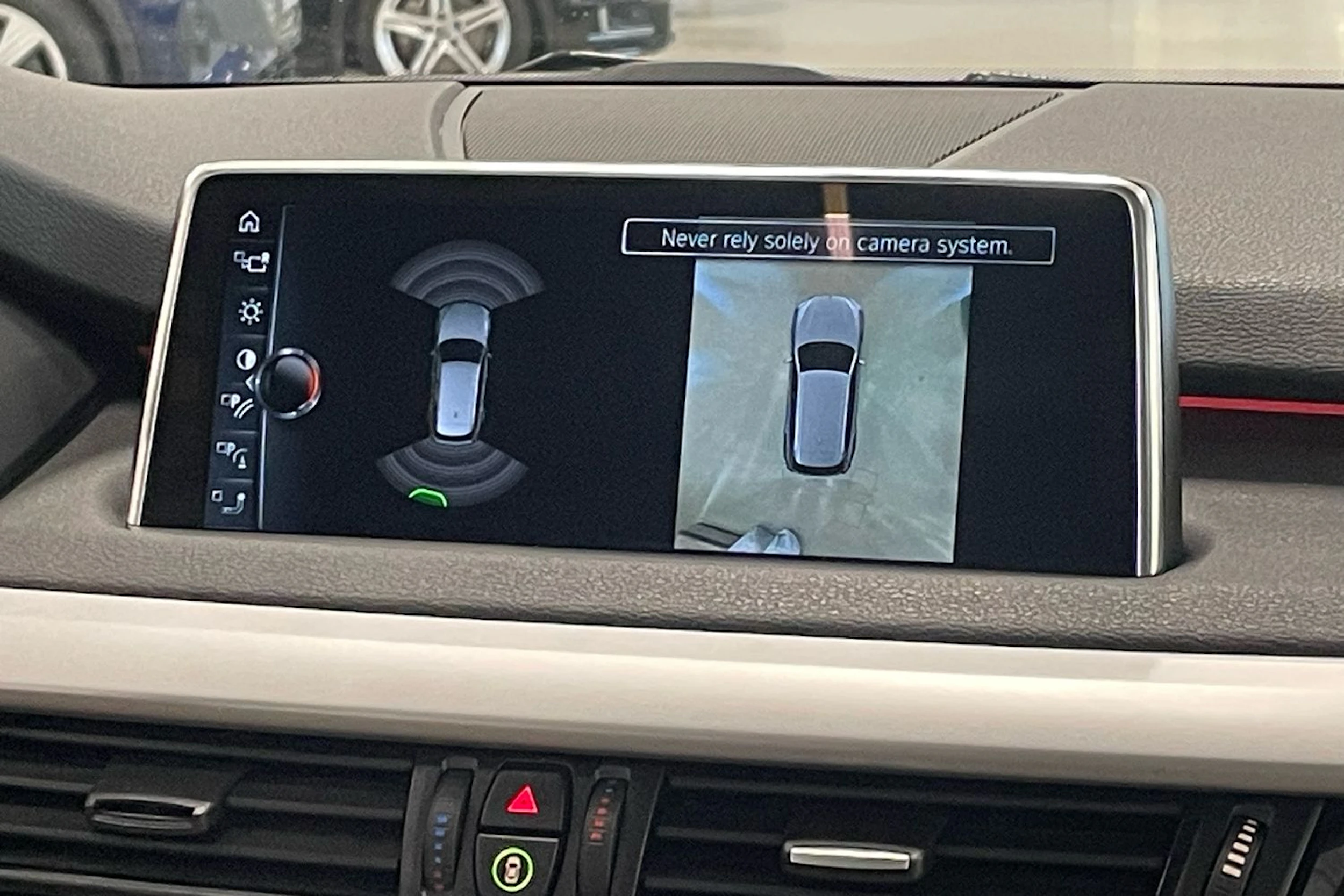 met. sininen BMW X5 2017 kuva 21.