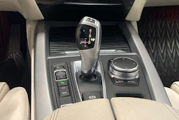 met. sininen BMW X5 2017 kuva 22.