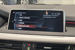 met. sininen BMW X5 2017 kuva 23.