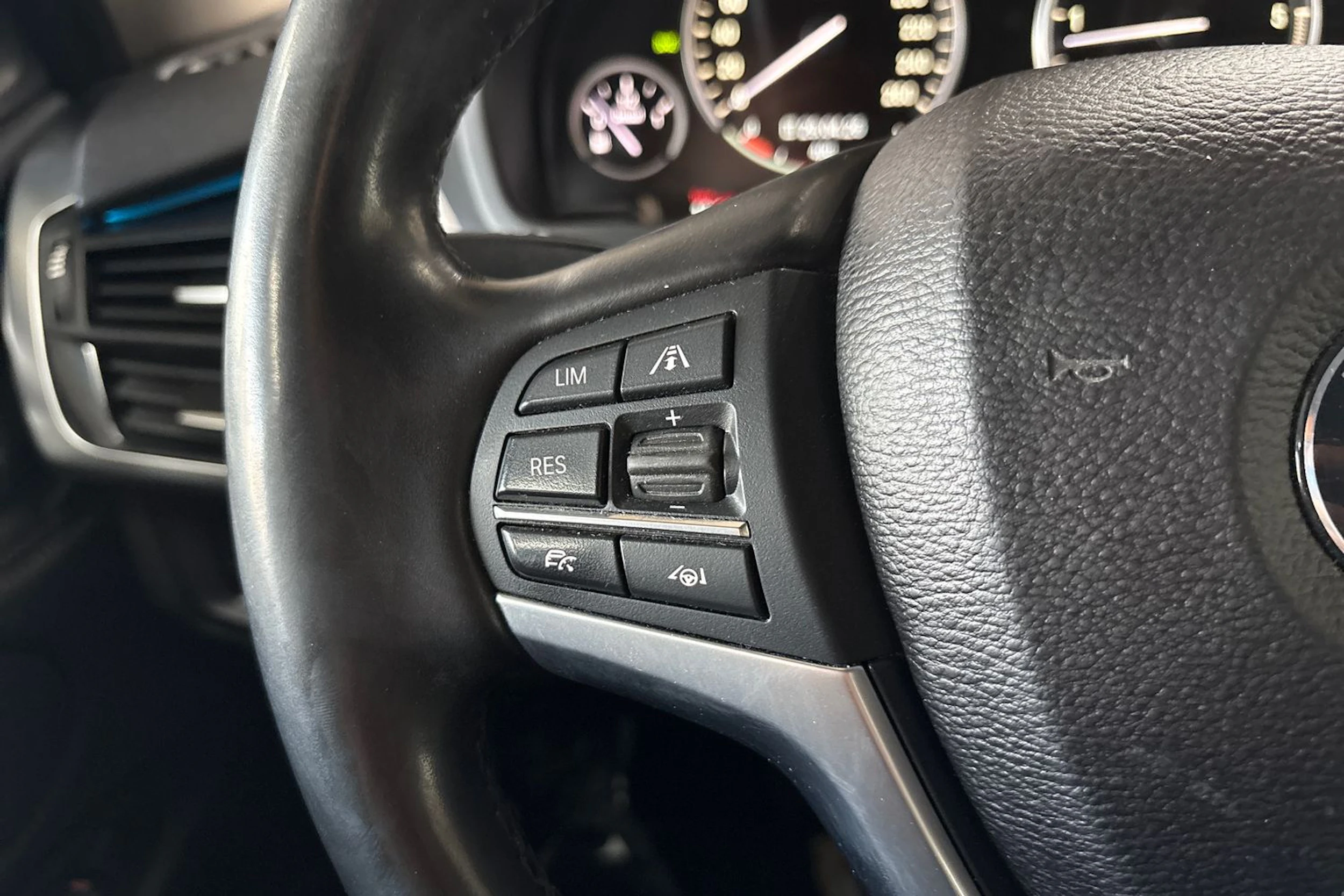 Musta BMW X5 2017 kuva 18.