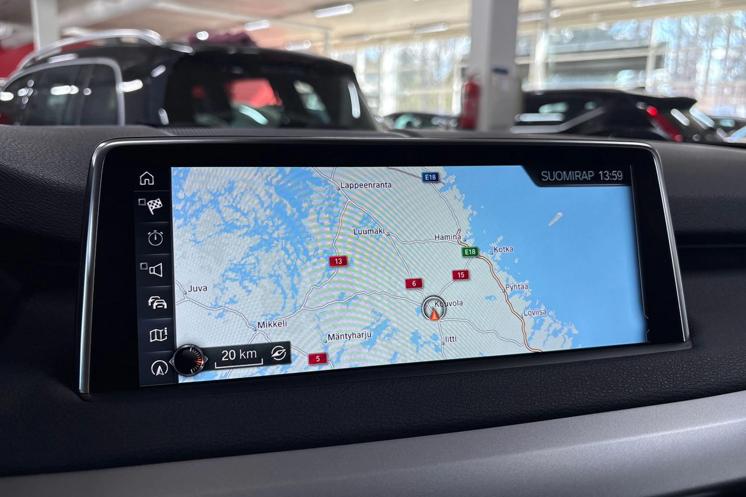 Musta BMW X5 2017 kuva 21.