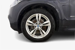 musta BMW X5 2017 kuva 9.