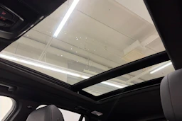 musta BMW X5 2017 kuva 26.