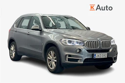 Harmaa BMW X5 2018 kuva 1.