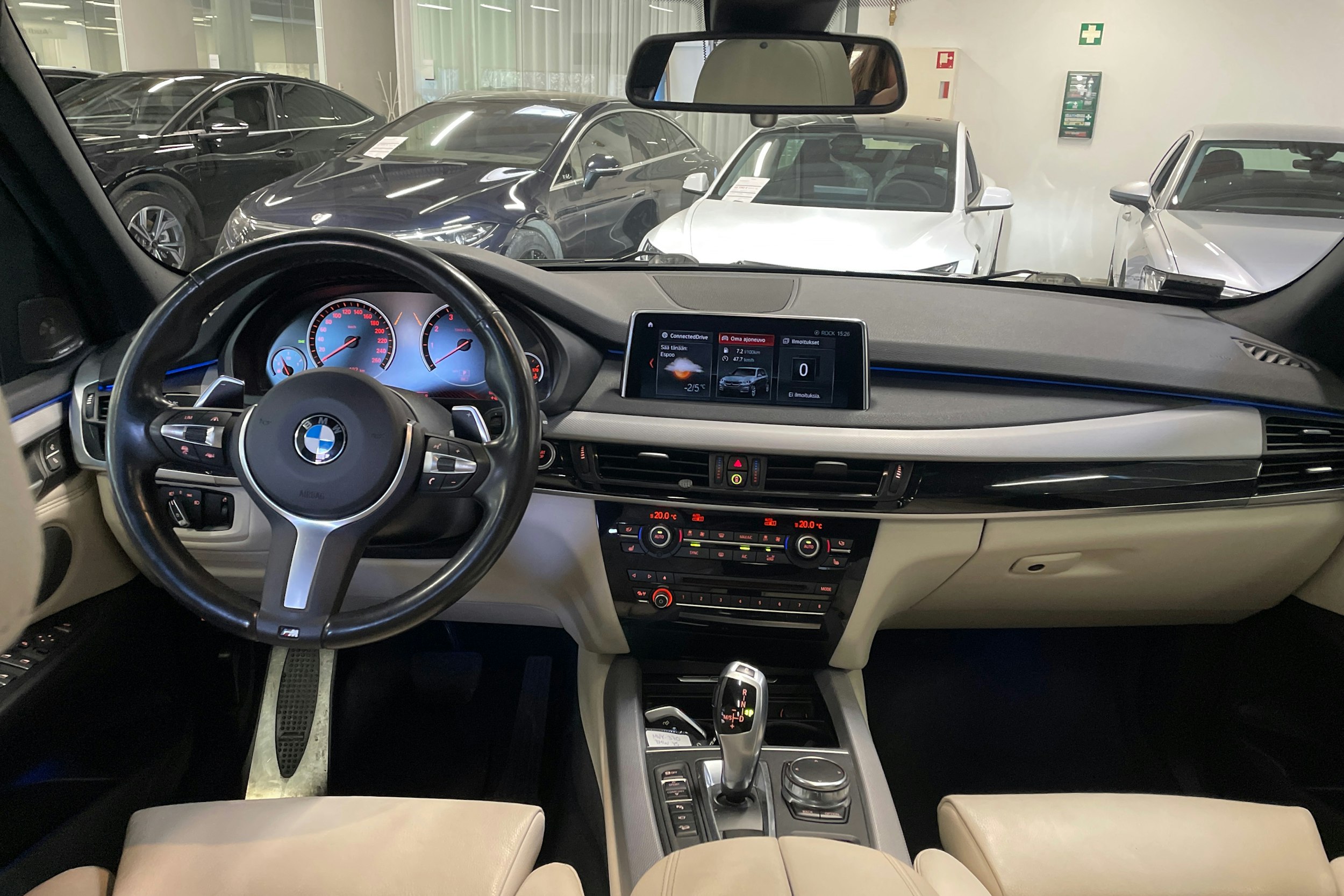 harmaa BMW X5 2018 kuva 7.