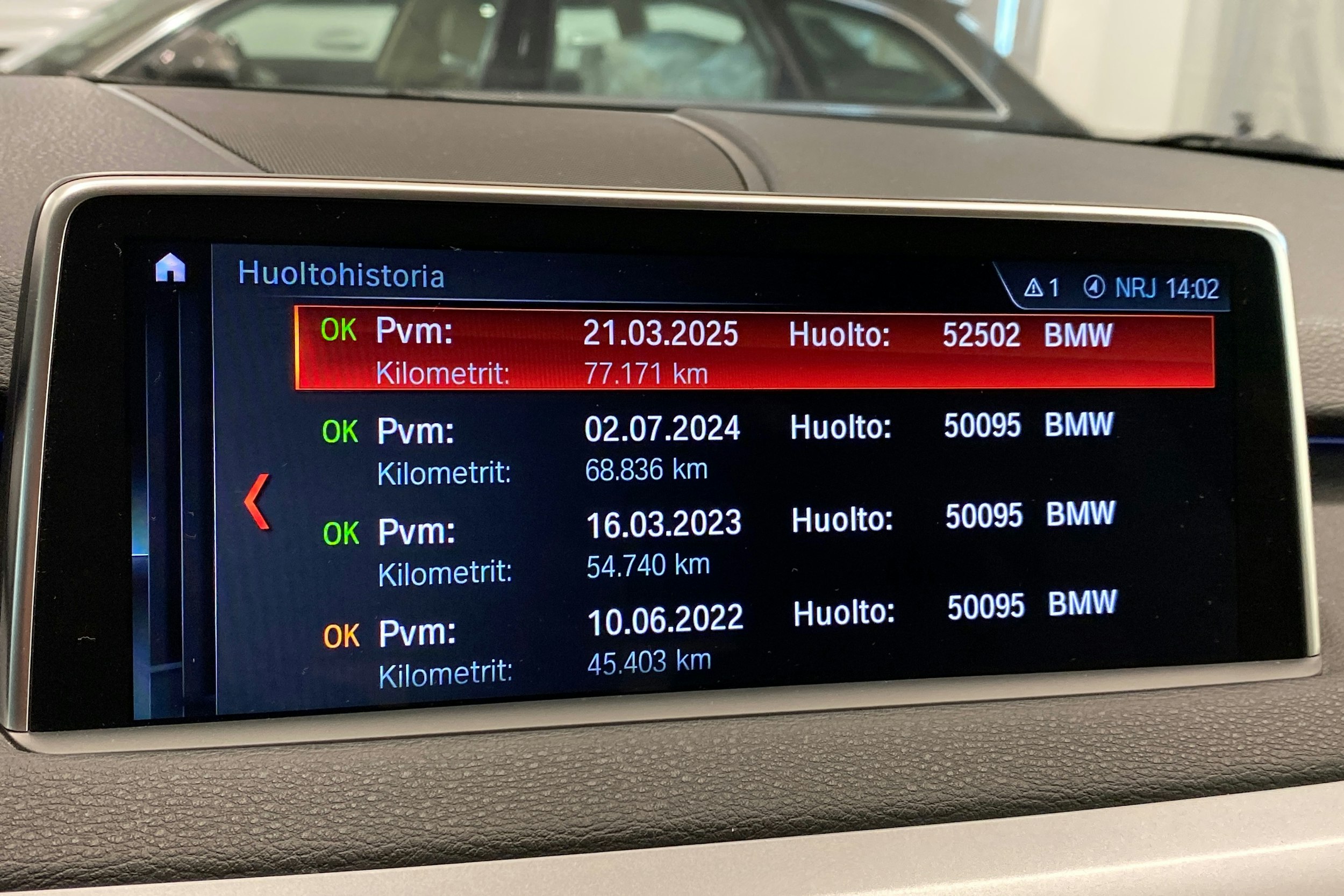 Valkoinen BMW X5 2018 kuva 19.