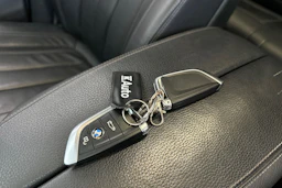 valkoinen BMW X5 2018 kuva 32.