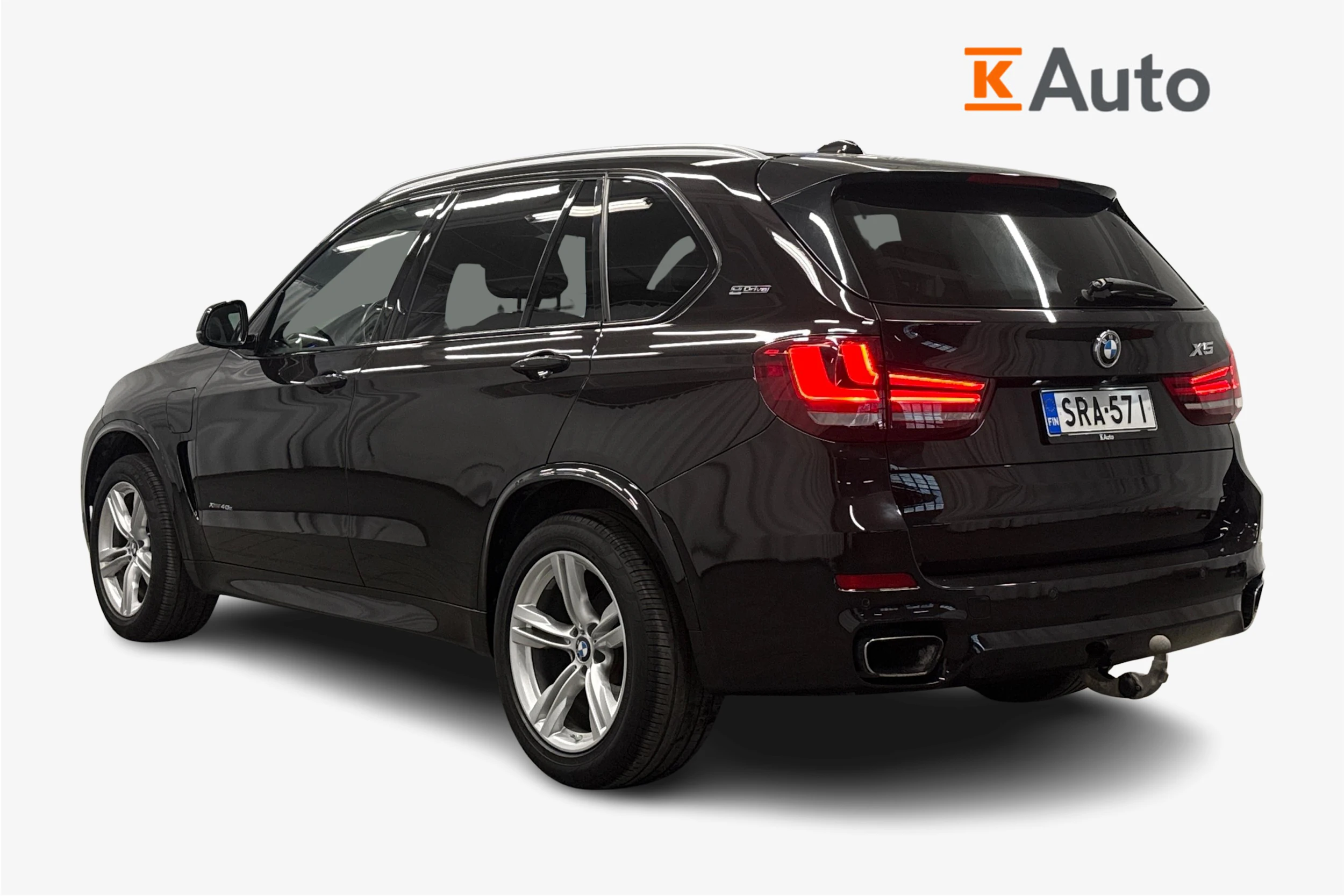 Musta BMW X5 2018 kuva 2.