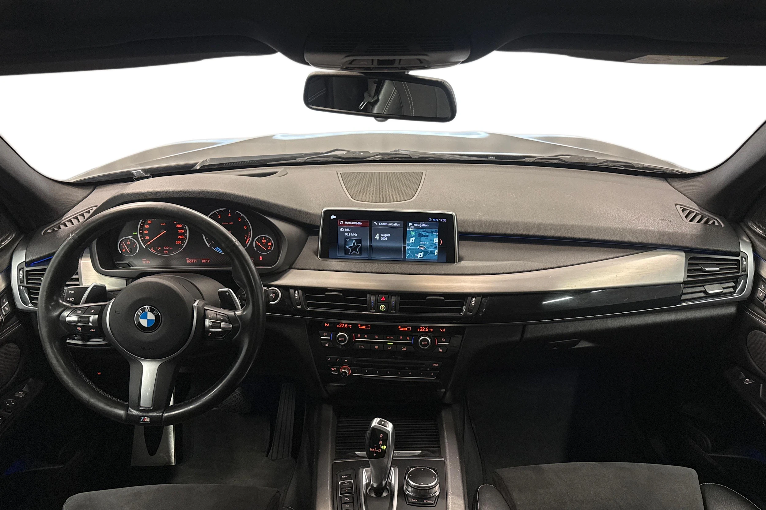 Musta BMW X5 2018 kuva 7.