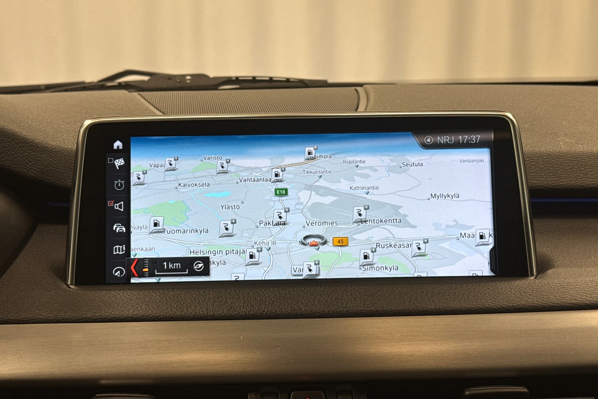 Musta BMW X5 2018 kuva 18.