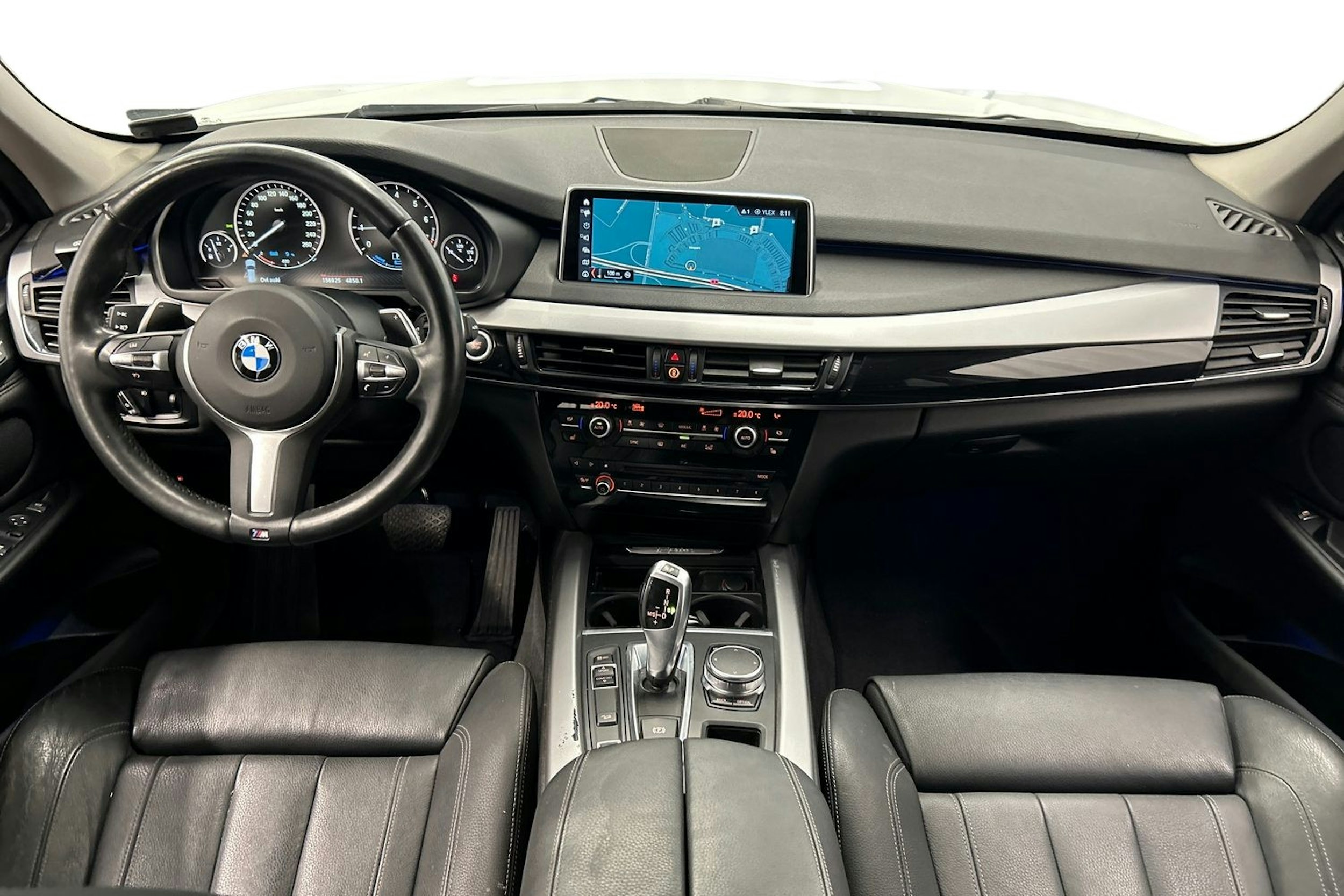 valkoinen BMW X5 2018 kuva 9.