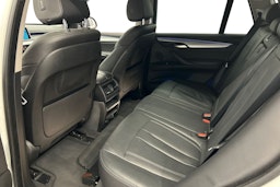 valkoinen BMW X5 2018 kuva 10.