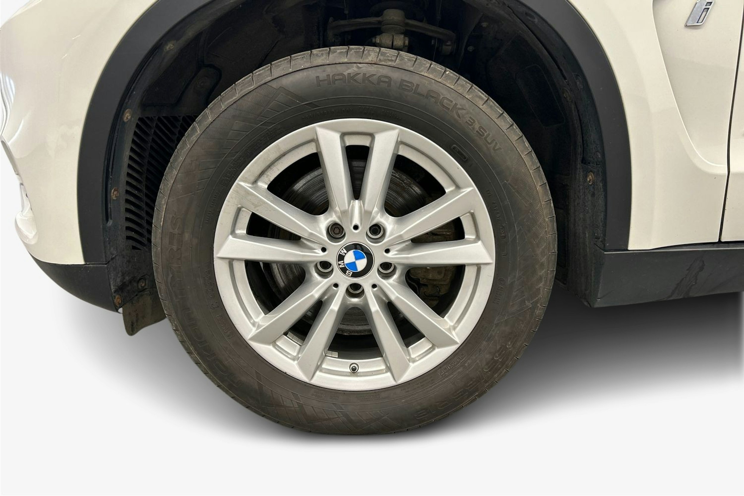 valkoinen BMW X5 2018 kuva 11.