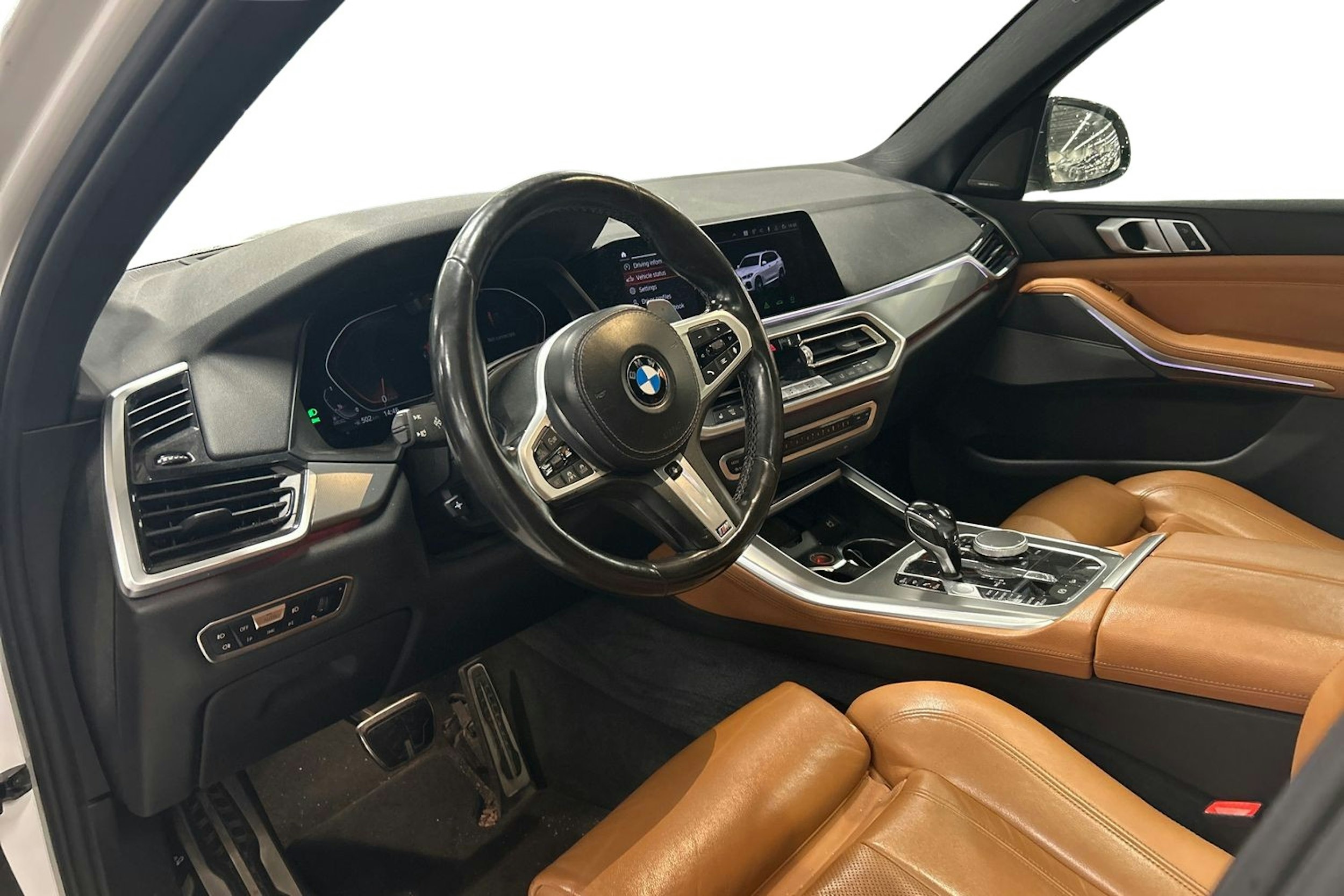 valkoinen BMW X5 2019 kuva 3.