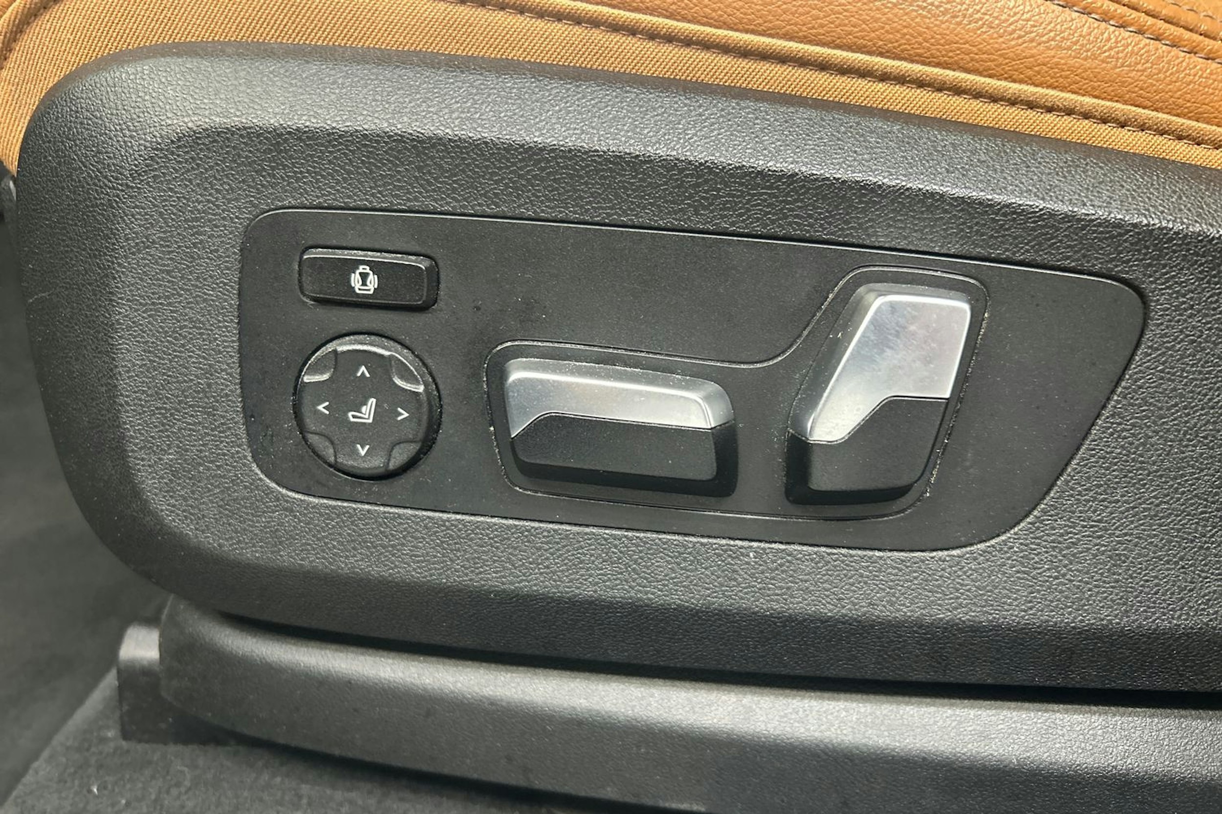 valkoinen BMW X5 2019 kuva 18.
