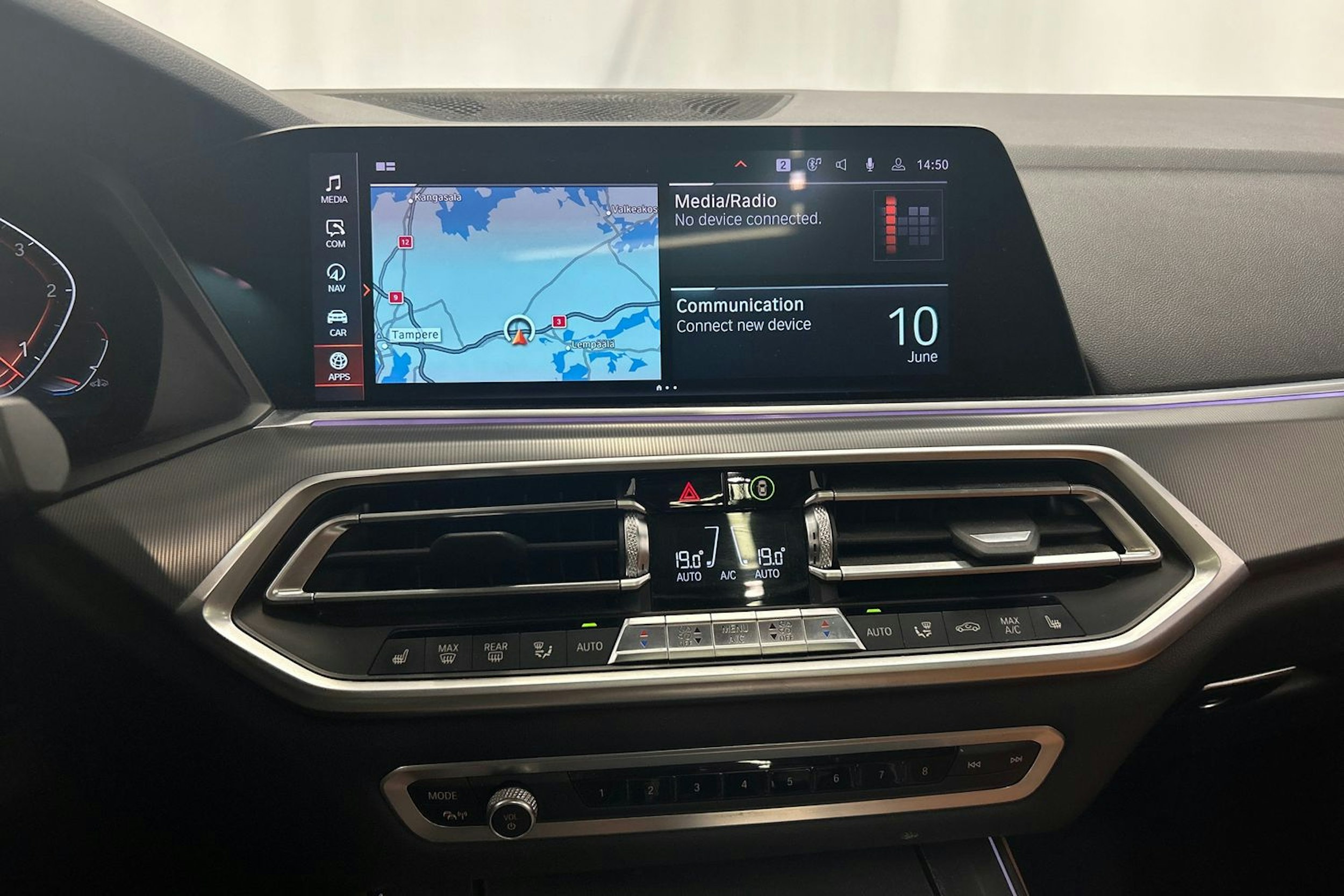 valkoinen BMW X5 2019 kuva 24.